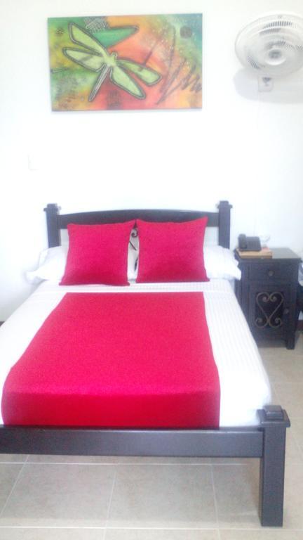 Hotel Colonial Pereira Extérieur photo