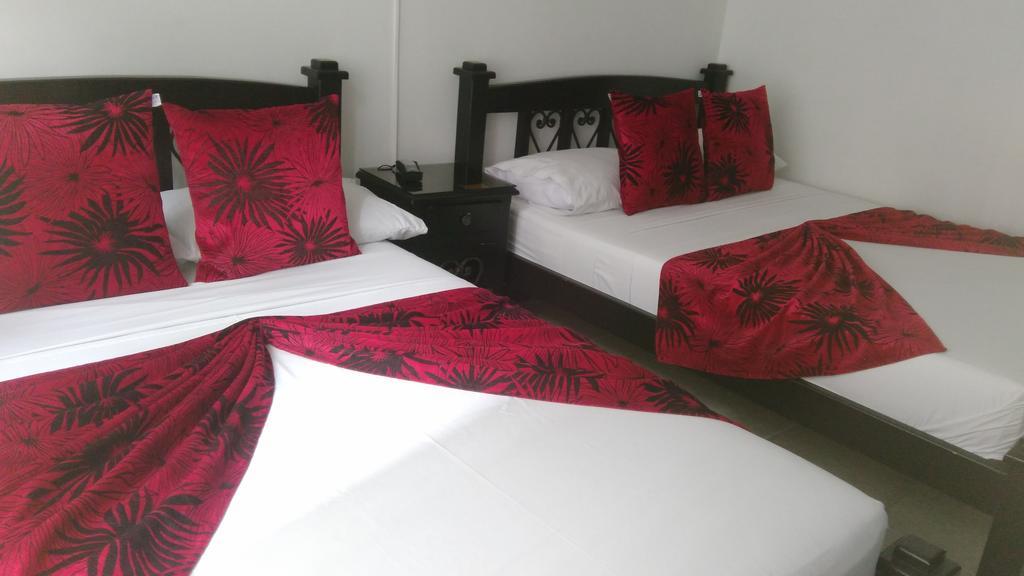 Hotel Colonial Pereira Extérieur photo