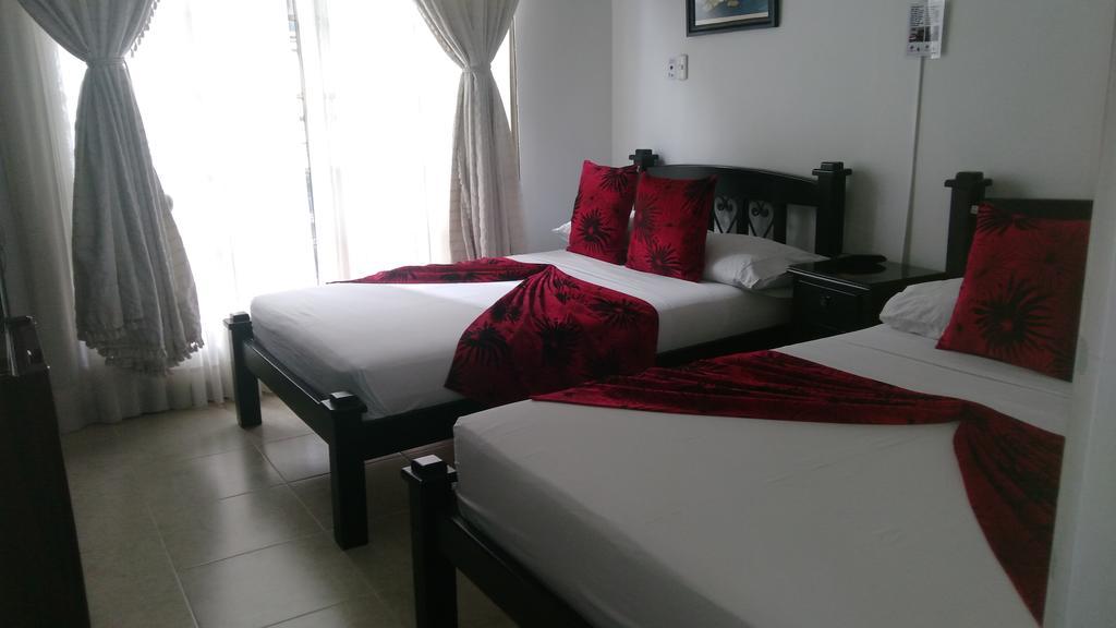 Hotel Colonial Pereira Extérieur photo