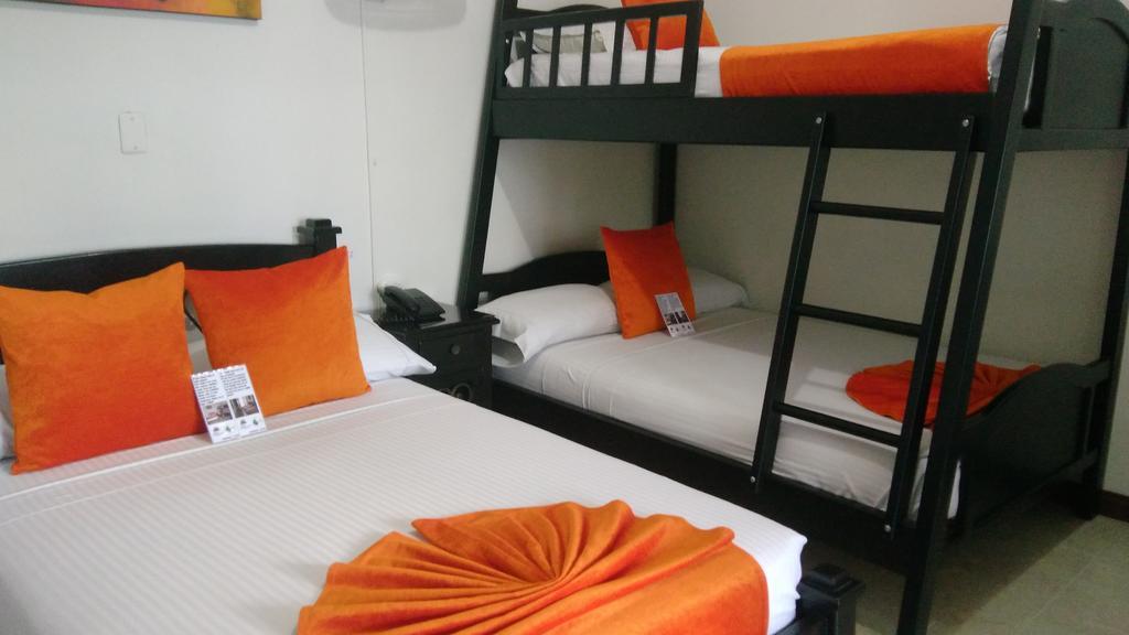 Hotel Colonial Pereira Extérieur photo