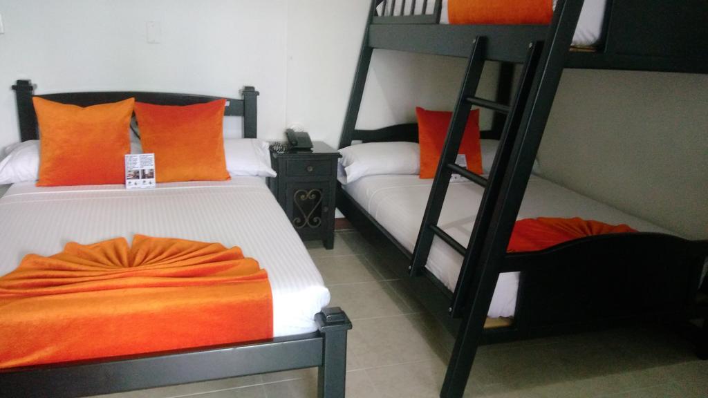 Hotel Colonial Pereira Extérieur photo