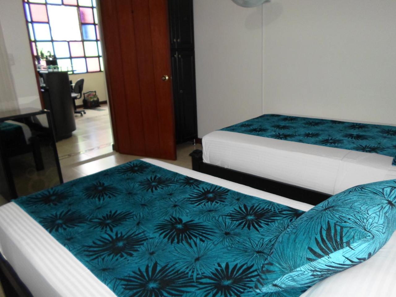 Hotel Colonial Pereira Extérieur photo