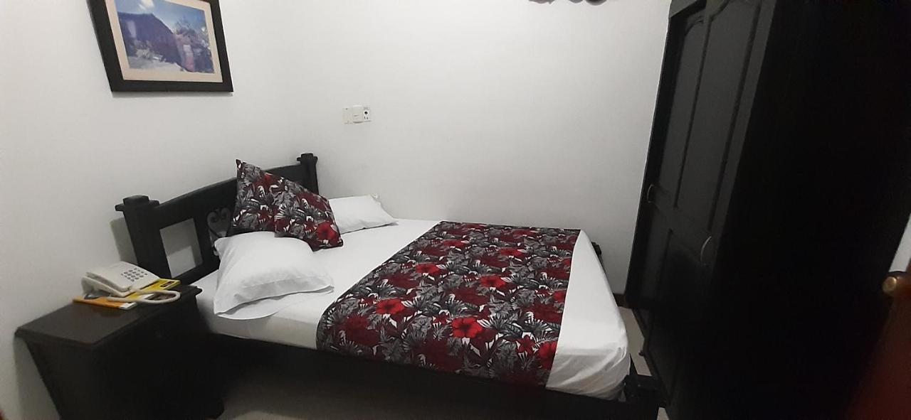 Hotel Colonial Pereira Extérieur photo