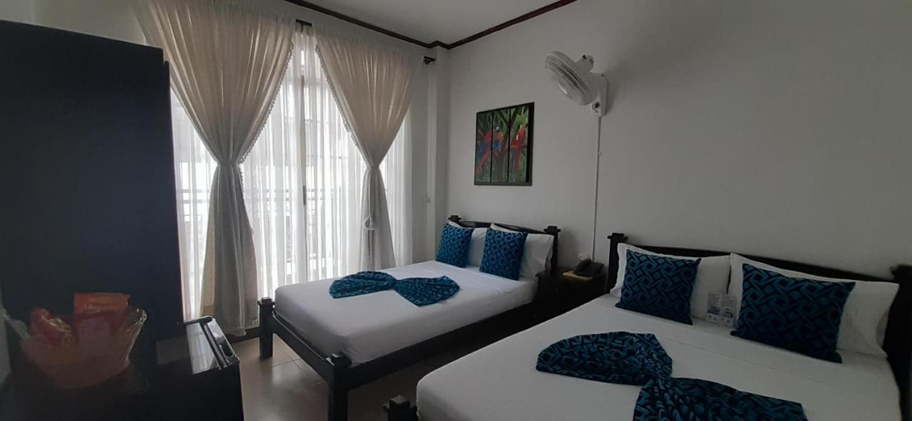 Hotel Colonial Pereira Extérieur photo